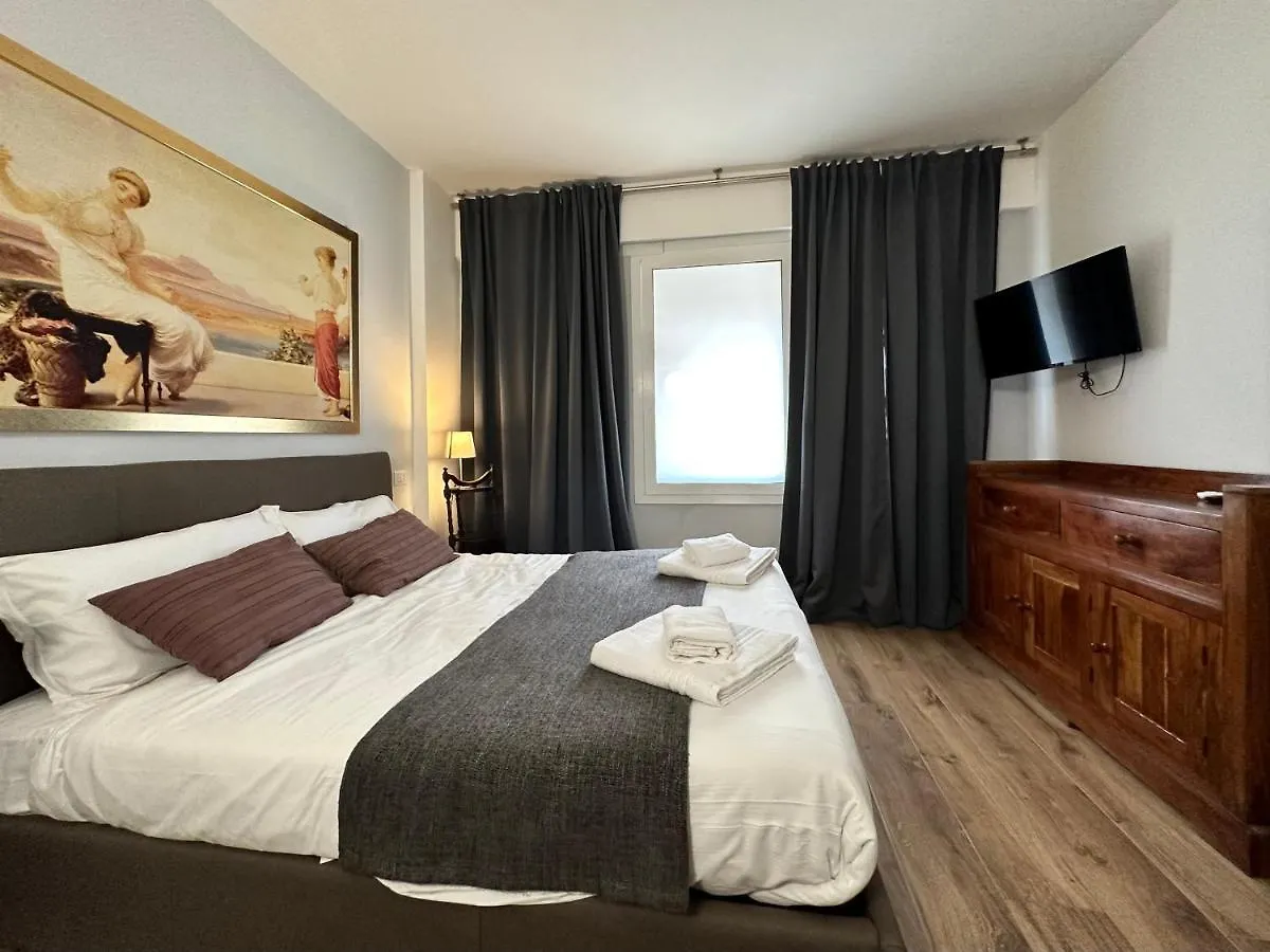 Relais Romagnosi Apartment 0*, Rome
