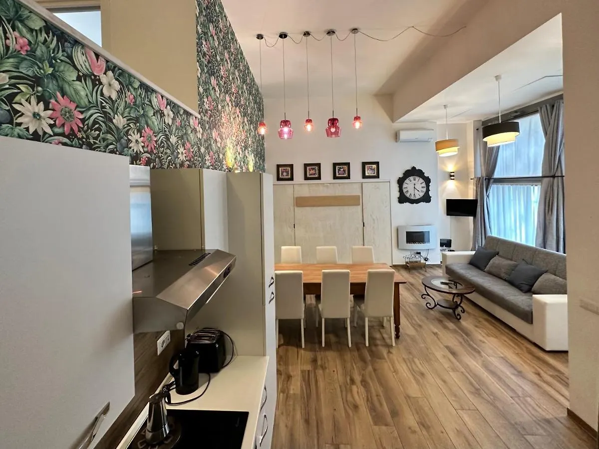 Relais Romagnosi Apartment Rome