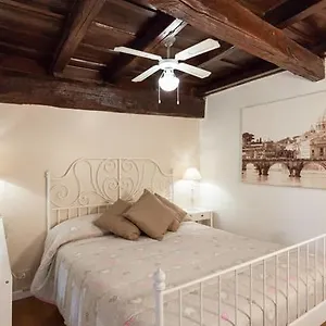 House&colosseum Apartment