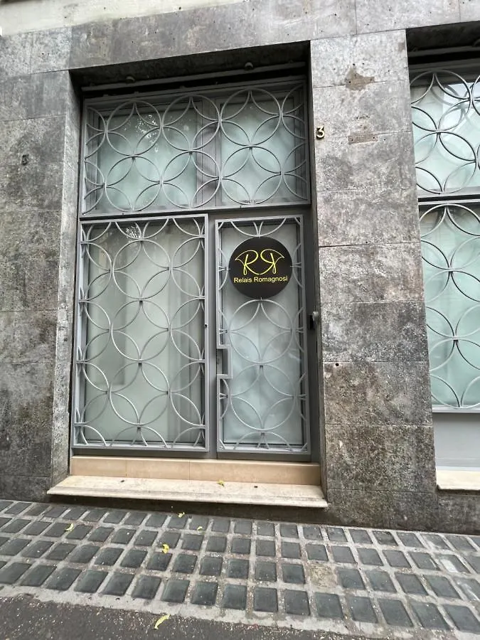 Relais Romagnosi Apartment  Rome